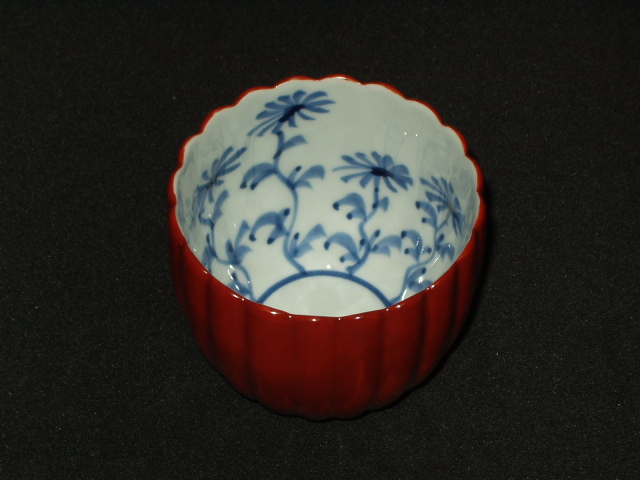 源右衛門窯 朱泥菊形小鉢: 陶磁器の世界