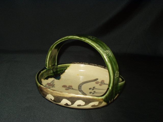 大嶋久興 織部手付鉢: 陶磁器の世界